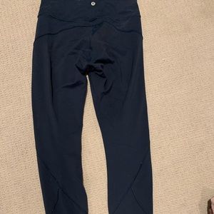 LULULEMON Navy In Movement Leggings size 8